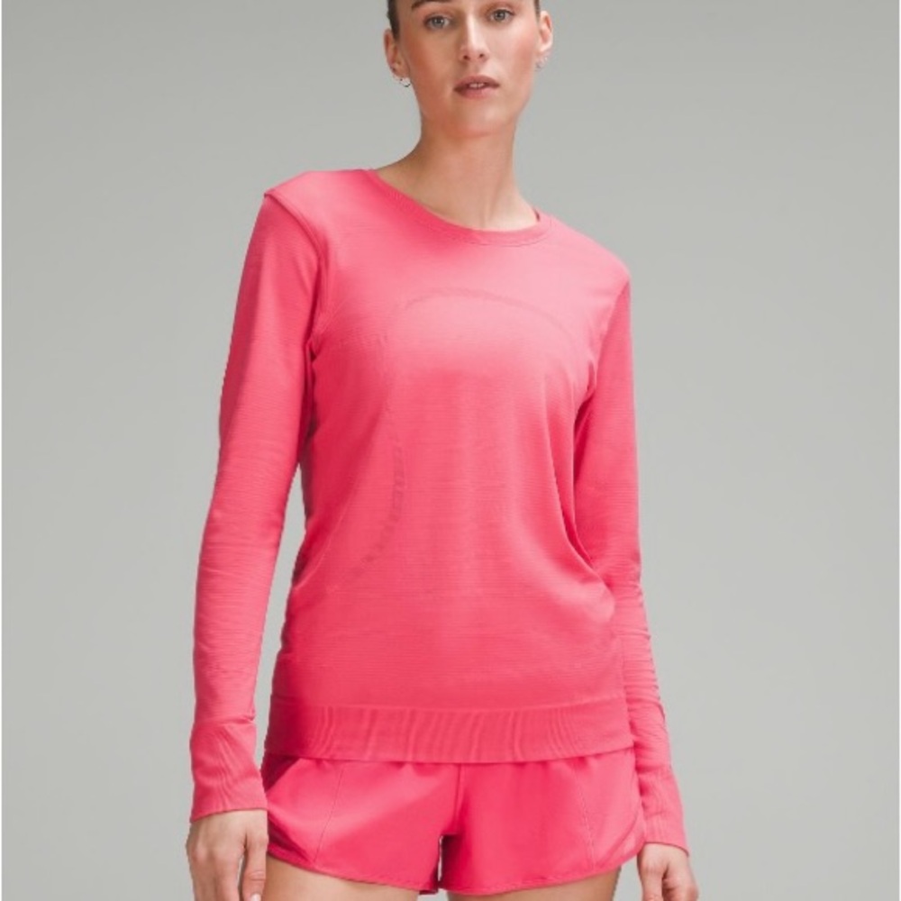 Lululemon Swiftly Relaxed Long Sleeve Shirt - Hip Length